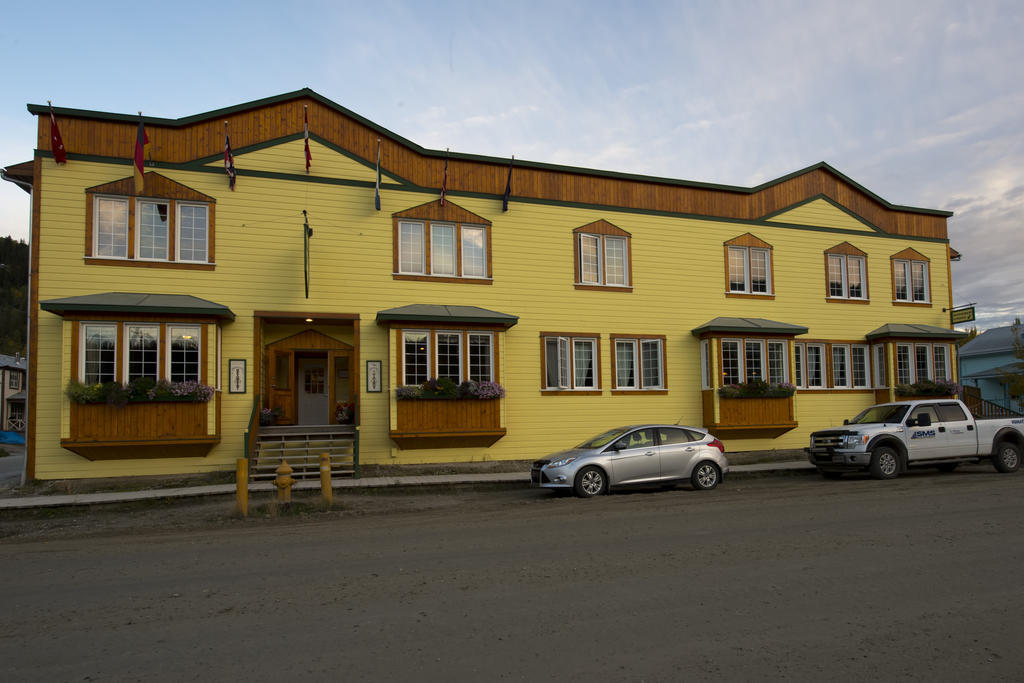 Aurora Inn Dawson City Εξωτερικό φωτογραφία